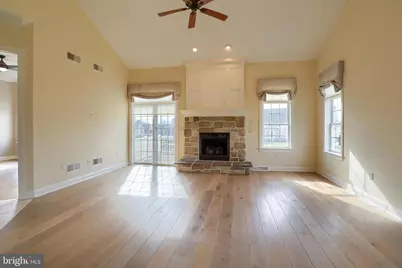 427 Carmella Drive, Mechanicsburg, PA 17050 - Photo 7