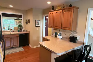 4245 Roth Farm Village Cir, Mechanicsburg, PA 17050 - Photo 7