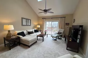 4245 Roth Farm Village Cir, Mechanicsburg, PA 17050 - Photo 13