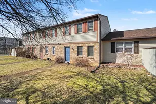 6903 Salem Park Cir, Mechanicsburg, PA 17050 - Photo 3