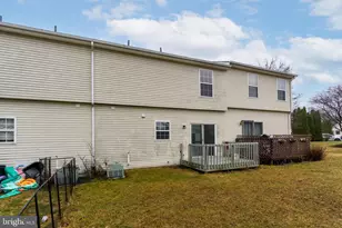 40 Johns Dr, Enola, PA 17025 - Photo 9