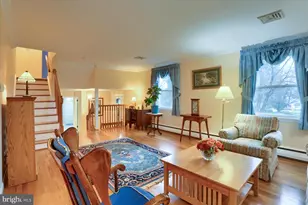 409 Blacklatch Ln, Camp Hill, PA 17011 - Photo 7