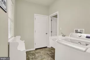 1821 Spartan Dr, Mechanicsburg, PA 17055 - Photo 33