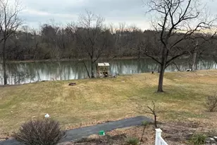 141 Shatto Dr, Carlisle, PA 17013 - Photo 7