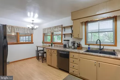 1022 E Lisburn Road, Mechanicsburg, PA 17055 - Photo 11