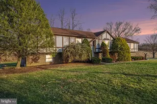 141 Simmons Rd, Mechanicsburg, PA 17055 - Photo 1