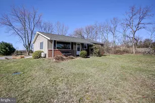 2281 Waggoners Gap Rd, Carlisle, PA 17013 - Photo 3