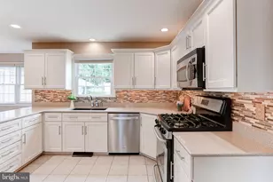 10 Silver Maple Dr, Boiling Springs, PA 17007 - Photo 13