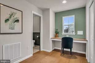 530 Coral Bells Dr, Mechanicsburg, PA 17055 - Photo 5