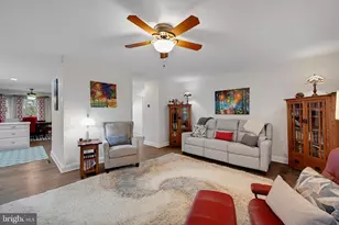 107 Hilltop Ct, Camp Hill, PA 17011 - Photo 11