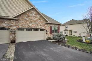 104 Crest View, Carlisle, PA 17013 - Photo 37