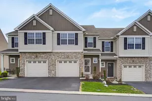 1772 Fairbank Ln, Mechanicsburg, PA 17055 - Photo 1