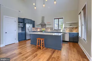 189 Highlander Wy, Boiling Springs, PA 17007 - Photo 7