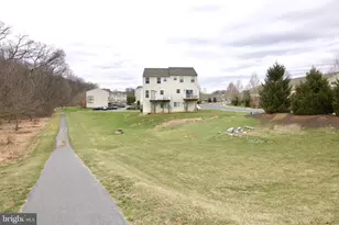 633 Keswick Ct Ct, Mechanicsburg, PA 17055 - Photo 7