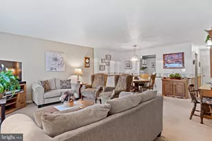 9 Partridge Cir, Carlisle, PA 17013 - Photo 3