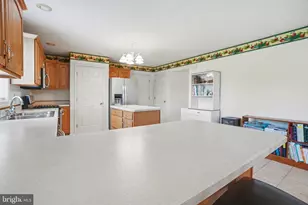 33 Longstreet Dr, Carlisle, PA 17013 - Photo 5