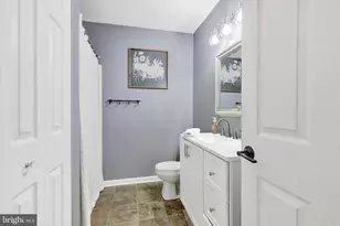 341 Stonehedge Ln, Mechanicsburg, PA 17055 - Photo 7