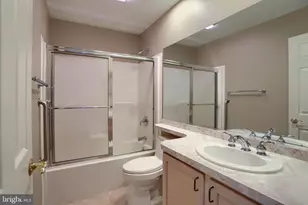 53 Burwick Dr, Mechanicsburg, PA 17050 - Photo 17