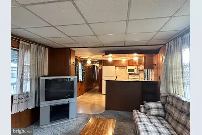 32 Shippensburg Mobile Est, Shippensburg, PA 17257 - Photo 5