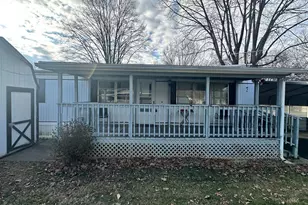 32 Shippensburg Mobile Estate, Shippensburg, PA 17257 - Photo 1