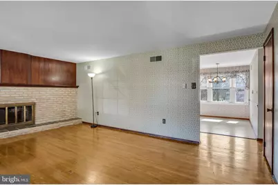 3915 Sullivan Street, Mechanicsburg, PA 17050 - Photo 3