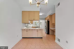 504 Bridgeview Dr, Lemoyne, PA 17043 - Photo 13