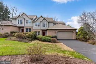 504 Bridgeview Dr, Lemoyne, PA 17043 - Photo 1