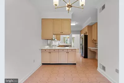 504 Bridgeview Drive, Lemoyne, PA 17043 - Photo 11