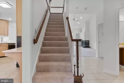 504 Bridgeview Drive, Lemoyne, PA 17043 - Photo 9