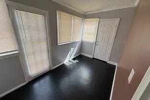 225 W Locust St, Mechanicsburg, PA 17055 - Photo 7