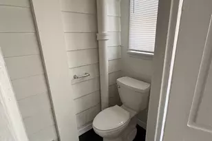 225 W Locust St, Mechanicsburg, PA 17055 - Photo 9