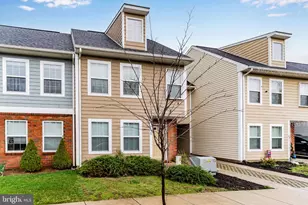 25 Parkview Dr, Carlisle, PA 17013 - Photo 3