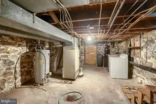 347 E Louther St, Carlisle, PA 17013 - Photo 27