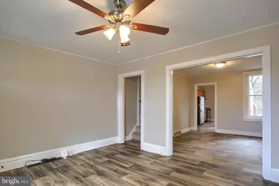 347 E Louther Street, Carlisle, PA 17013 - Photo 5