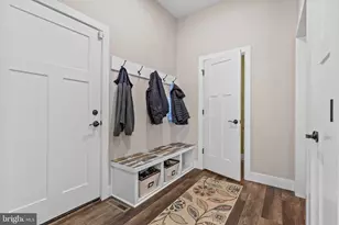 798 Aurora Dr, Mechanicsburg, PA 17055 - Photo 15