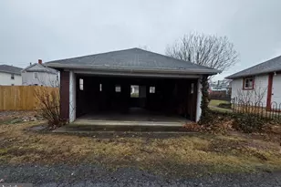 617 N East St, Carlisle, PA 17013 - Photo 21