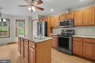 18 Kengrey Dr, Carlisle, PA 17015 - Photo 11