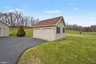 18 Kengrey Dr, Carlisle, PA 17015 - Photo 35