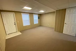 1004 Rebecca St, Carlisle, PA 17013 - Photo 17