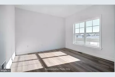 2231 S Autumn Chase Drive, Mechanicsburg, PA 17055 - Photo 5