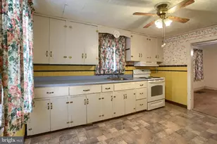 475 Wolfs Bridge Rd, Carlisle, PA 17013 - Photo 9