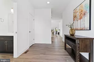 655 Brittany Dr, Mechanicsburg, PA 17055 - Photo 5