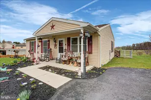 39 Highland Ave, Shippensburg, PA 17257 - Photo 5