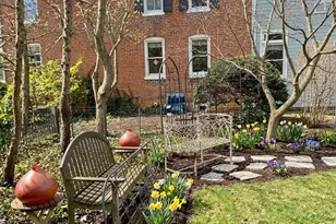 304 S West St, Carlisle, PA 17013 - Photo 5