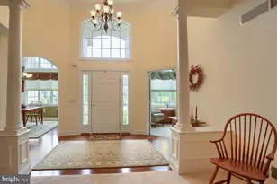 37 Old Coach Ln, Carlisle, PA 17013 - Photo 5