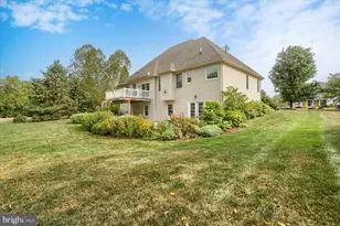 37 Old Coach Ln, Carlisle, PA 17013 - Photo 35