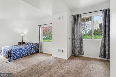 811 Wellington Drive, Carlisle, PA 17013 - Photo 13