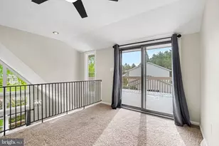 811 Wellington Dr, Carlisle, PA 17013 - Photo 15