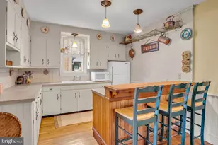 416 Walnut St, Carlisle, PA 17013 - Photo 9