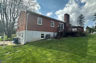 1803 Willow Rd, Camp Hill, PA 17011 - Photo 9